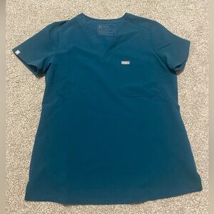 FIGS Women’s Catarina Scrub Top